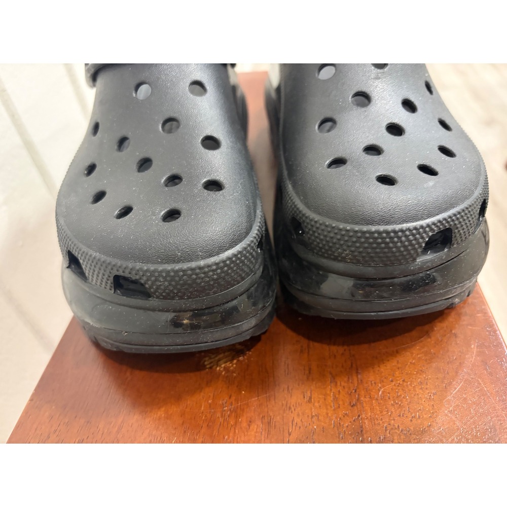 Crocs Mega Crush Clog Black Platform Lug Sole Shoes Womens Size 8 207988-001 - Picture 5 of 9
